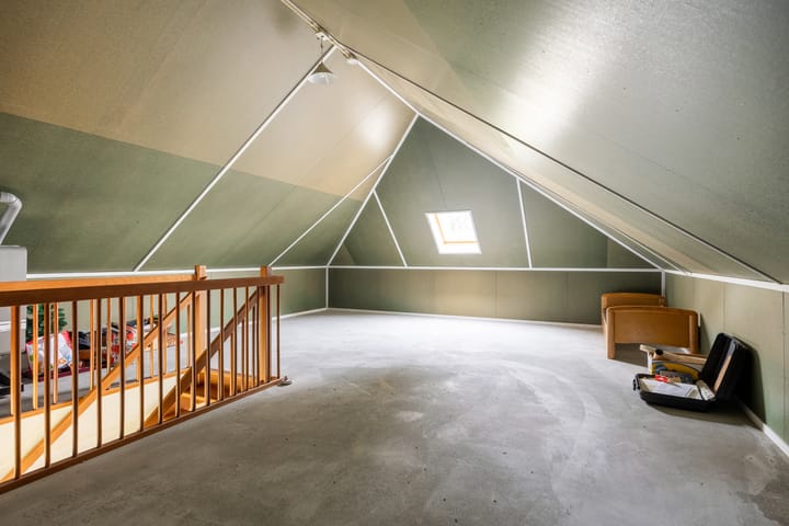 Vrijstaande woning te koop: Burchtweg 12, Sauwerd