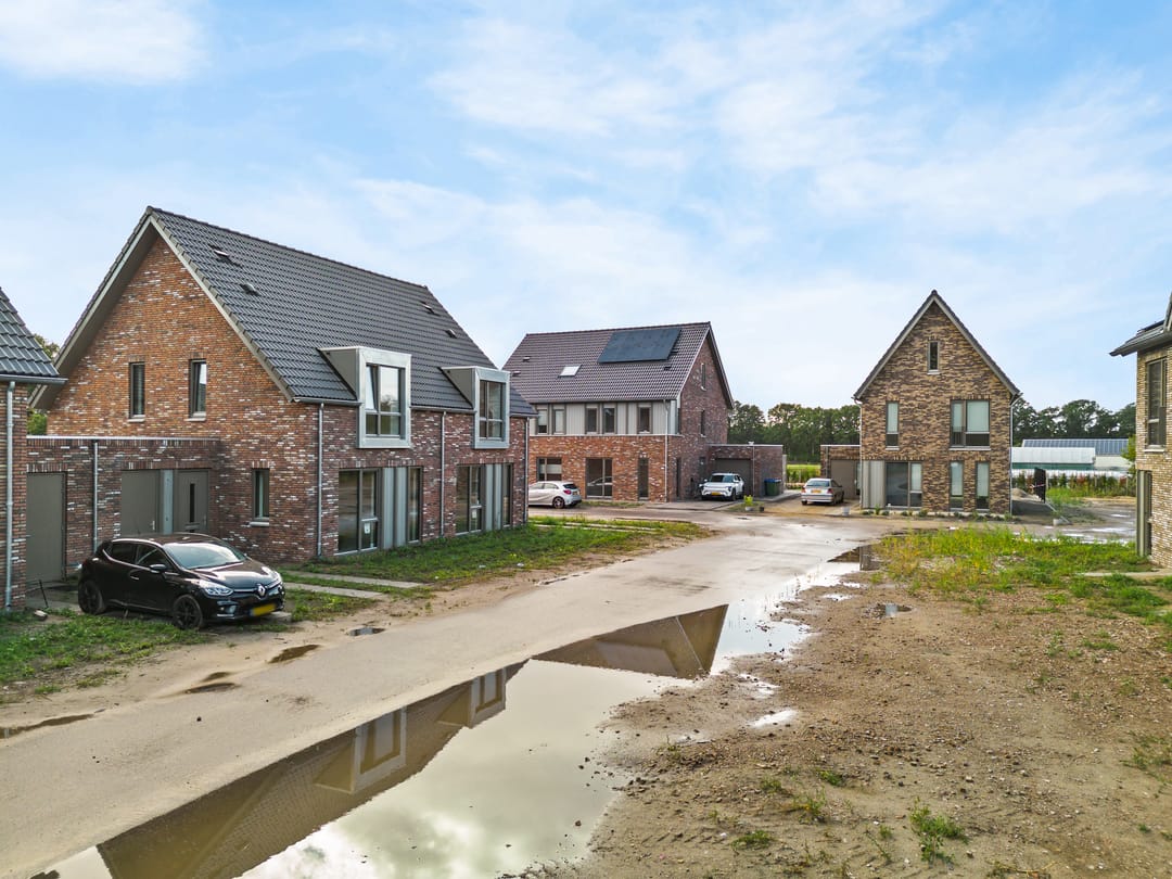 Photo 37 of Sorteerweg 15