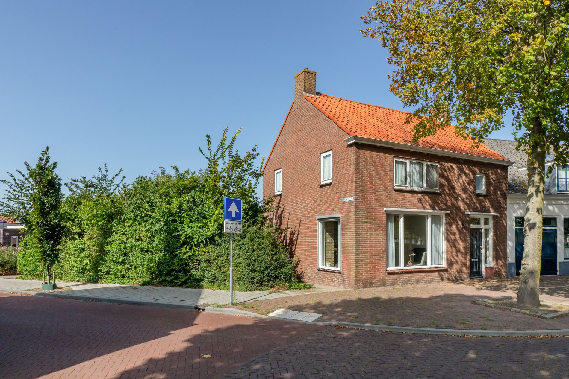 Foto 42 van Dorpsplein 14