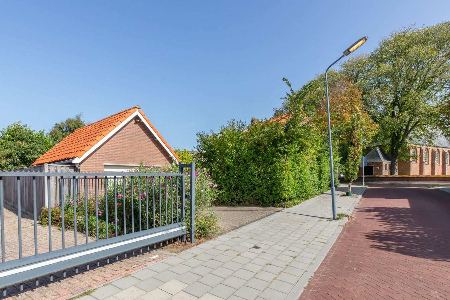 Foto 40 van Dorpsplein 14