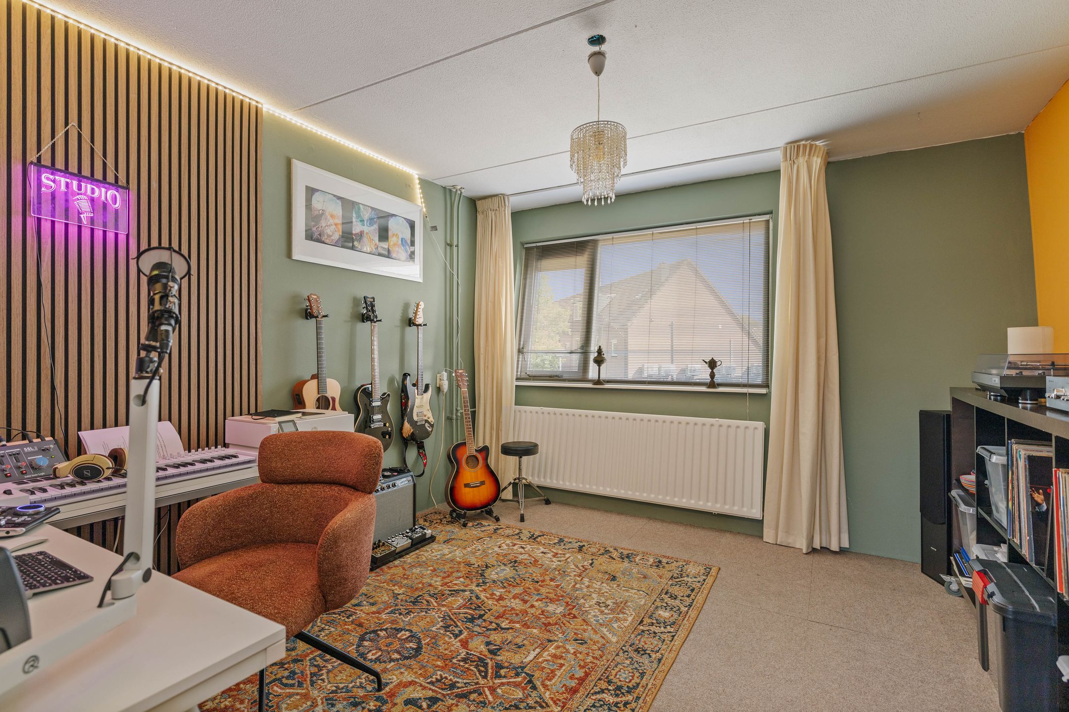Photo 18 of Aletta Jacobsstraat 16