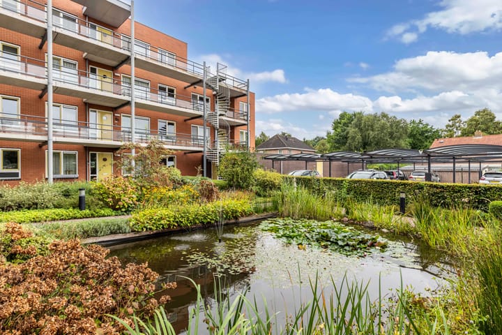 Appartement te koop: Noordeinde 1-02, Marknesse