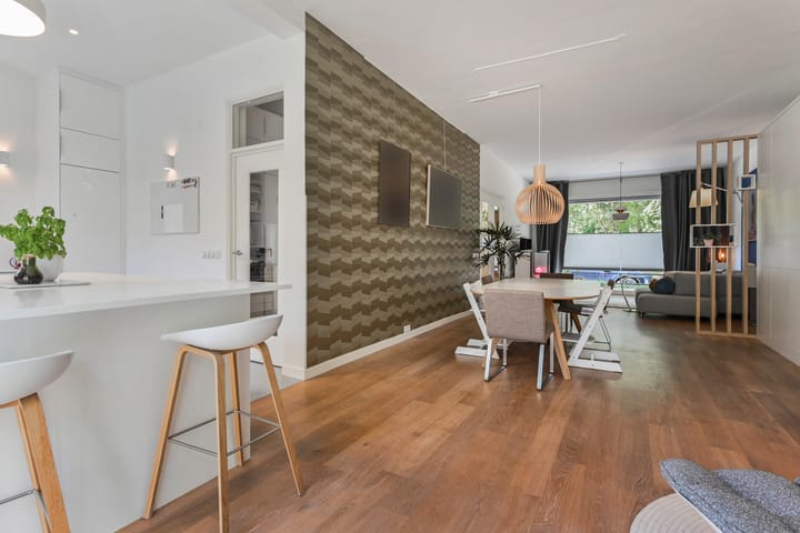 Tussenwoning te koop: Van Soutelandelaan 7, 'S-Gravenhage