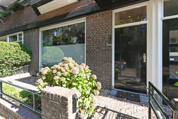 Tussenwoning te koop: Van Soutelandelaan 7, 'S-Gravenhage