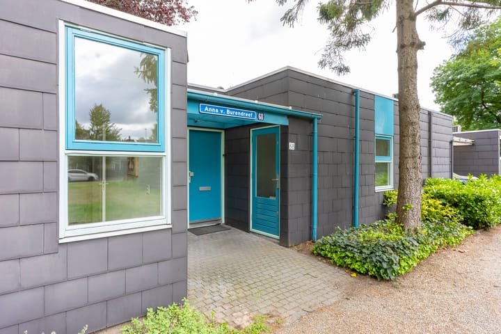 Tussenwoning te koop: Anna van Burendreef 68, Utrecht