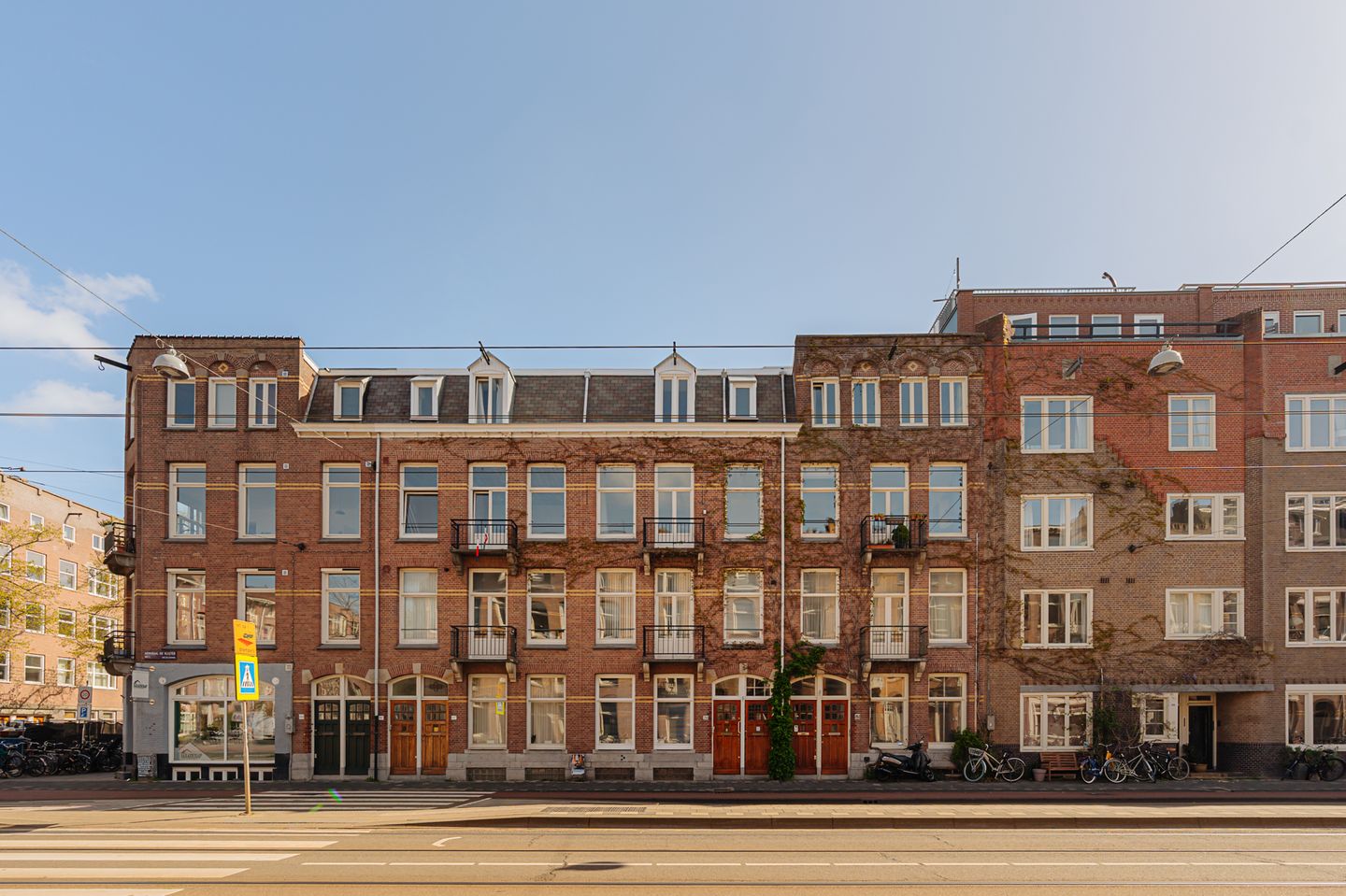 Foto 1 van Admiraal De Ruijterweg 264-2