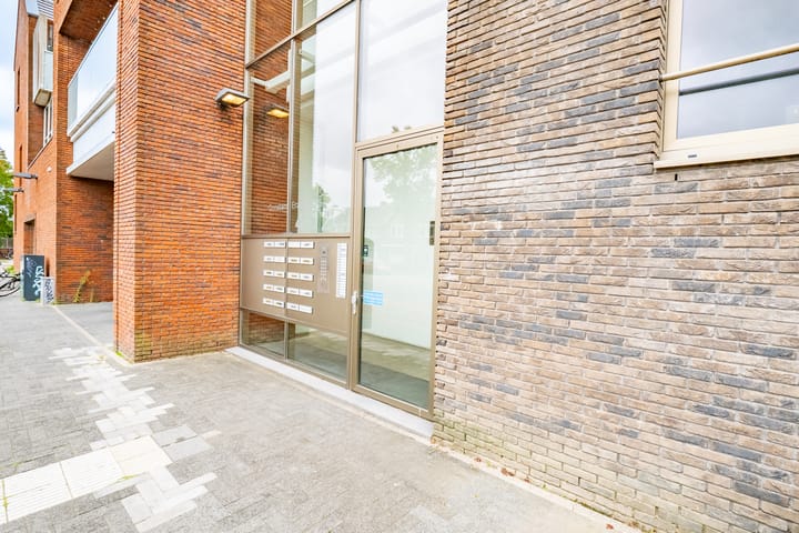 Foto 4 van Constant Erzeijstraat 10-A