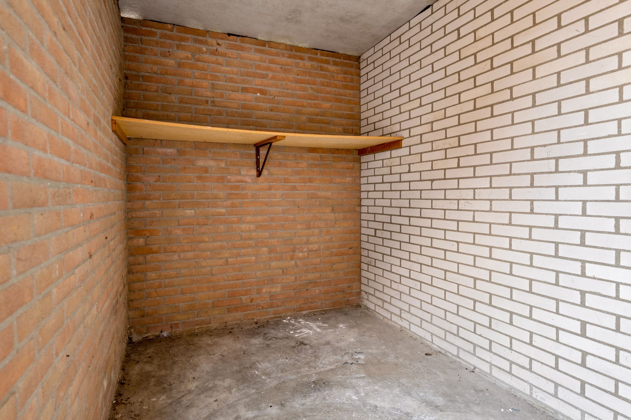 Photo 42 of Brunssumstraat 12