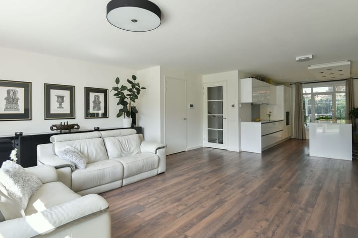Hoekwoning te koop: Lorentzweg 46G2, Hilversum
