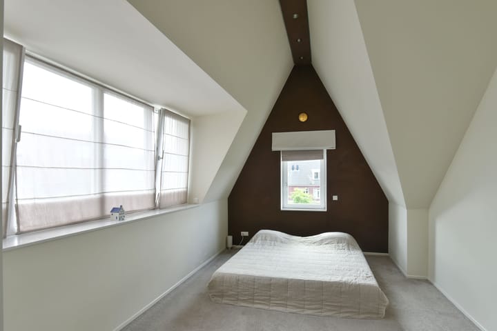 Hoekwoning te koop: Lorentzweg 46G2, Hilversum