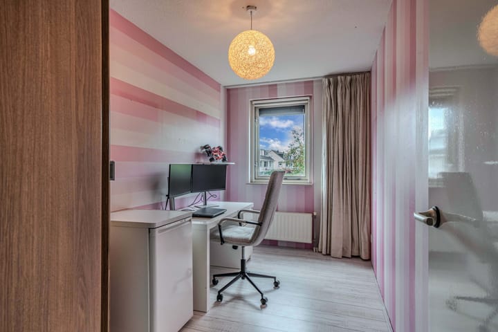 Hoekwoning te koop: Aristoteleslaan 3, Huizen