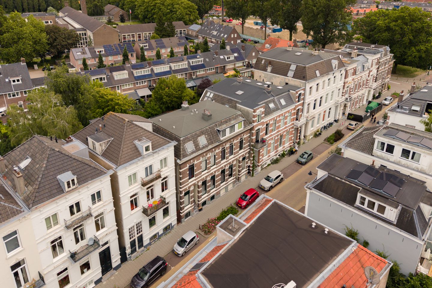 Bekijk foto 5 van Emmastraat 61