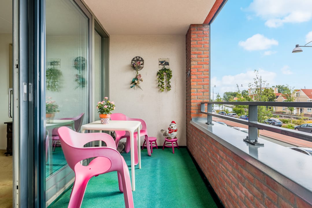 Photo 31 of Ouddiemerlaan 2-H