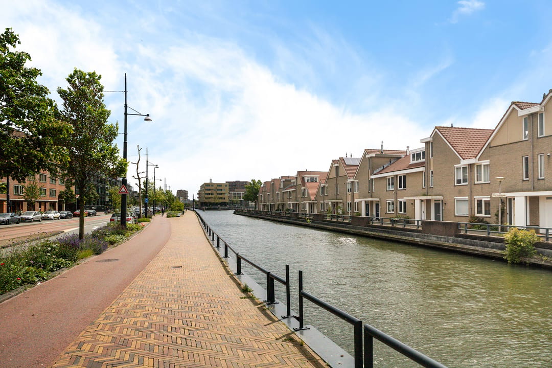 Photo 37 of Ouddiemerlaan 2-H