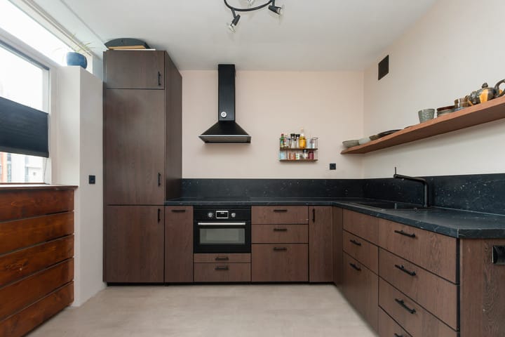 Appartement te koop: Van Bosseplantsoen 113, Dordrecht