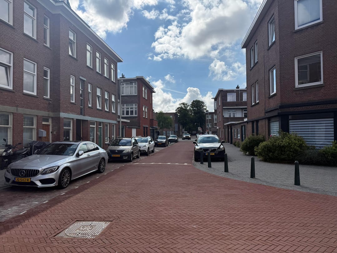 Photo 16 of Bennekomstraat 133