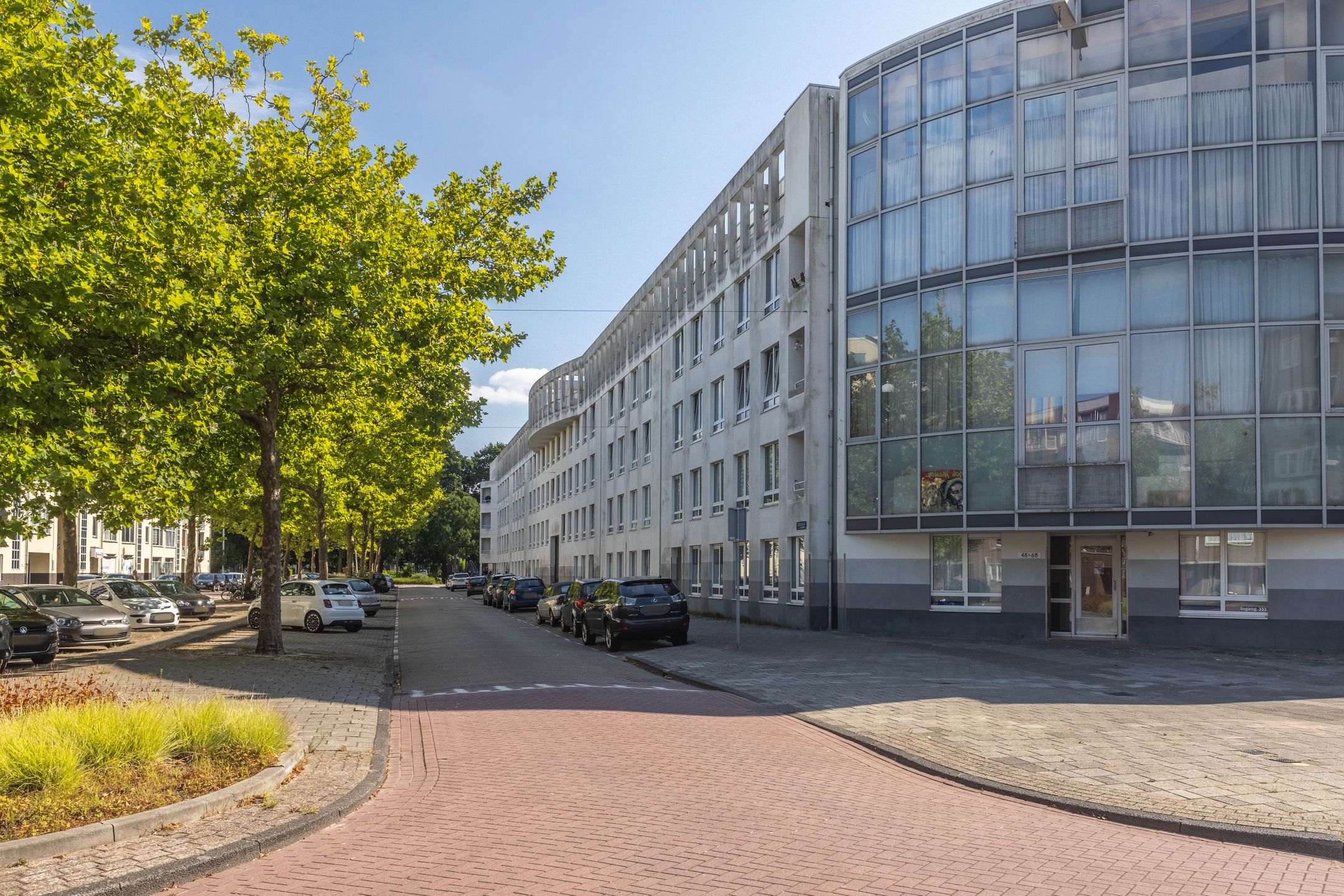 Photo 27 of Charlotte Brontéstraat 54