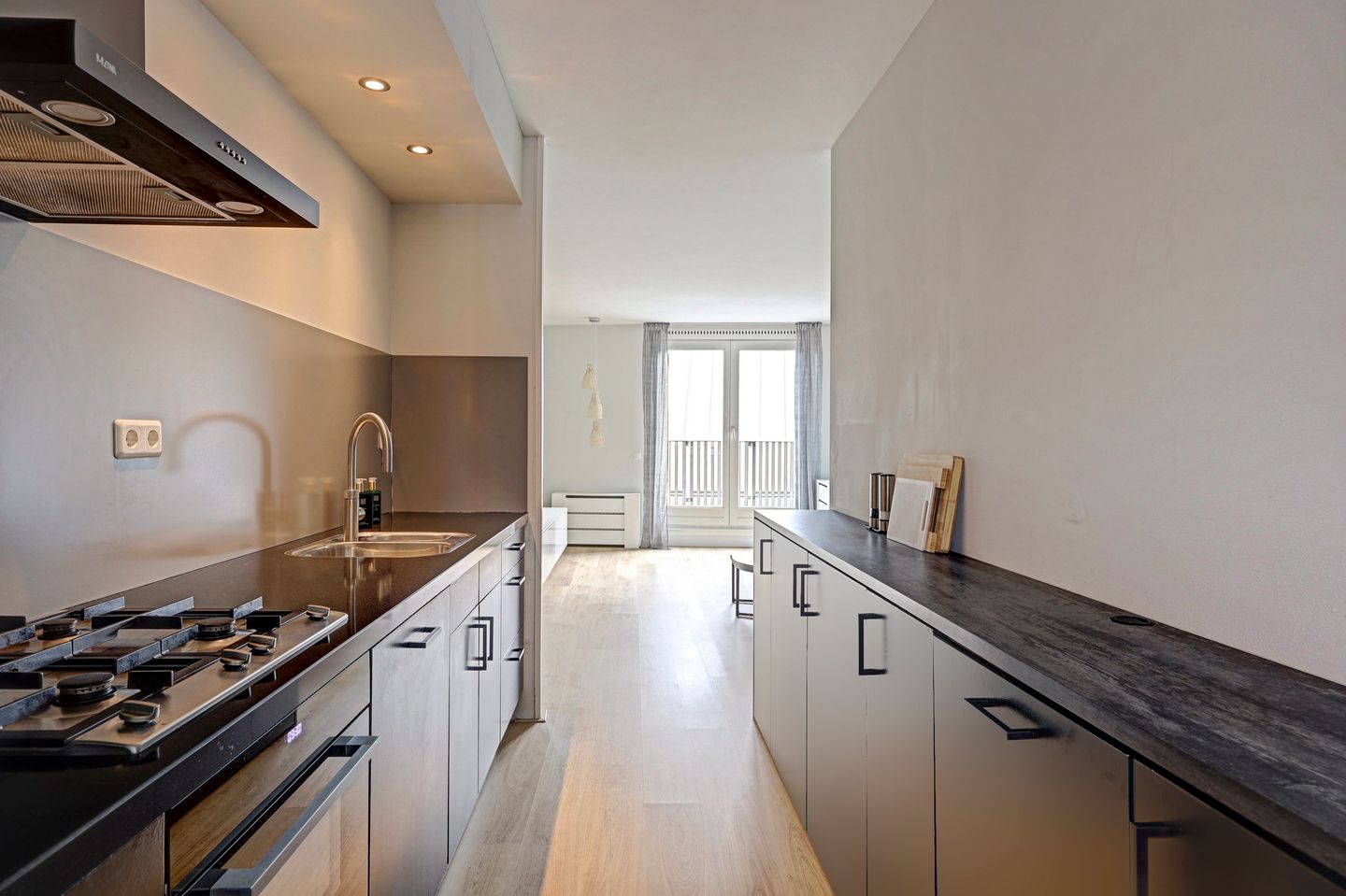 Foto 4 van Uitstraat 65