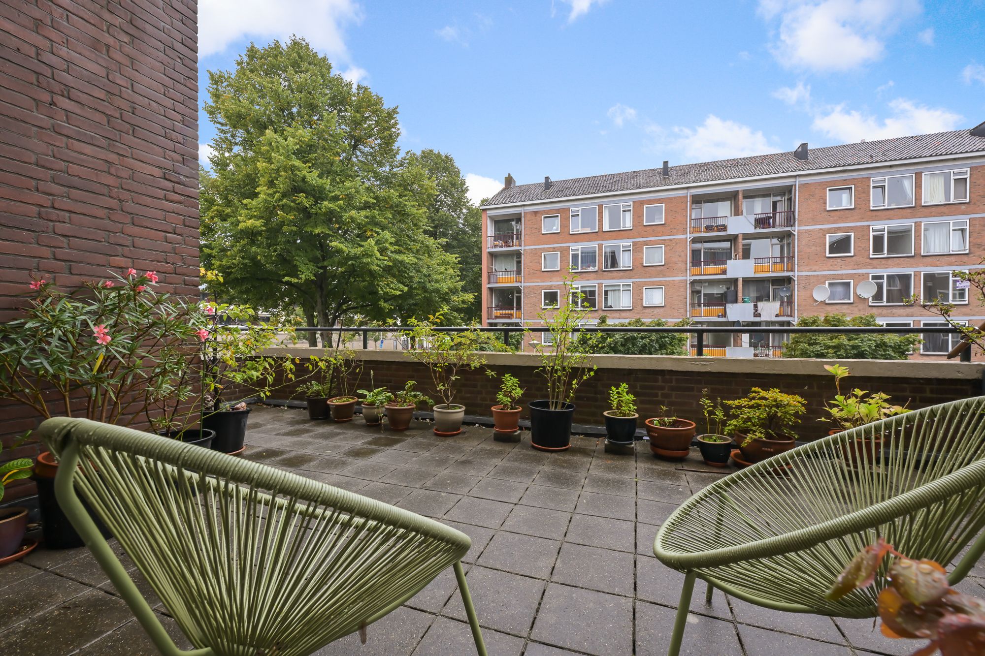 Photo 18 of Van Mourik Broekmanstraat 6-1
