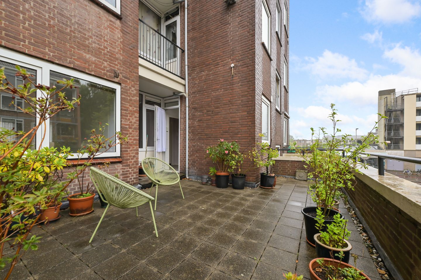 Photo 19 of Van Mourik Broekmanstraat 6-1