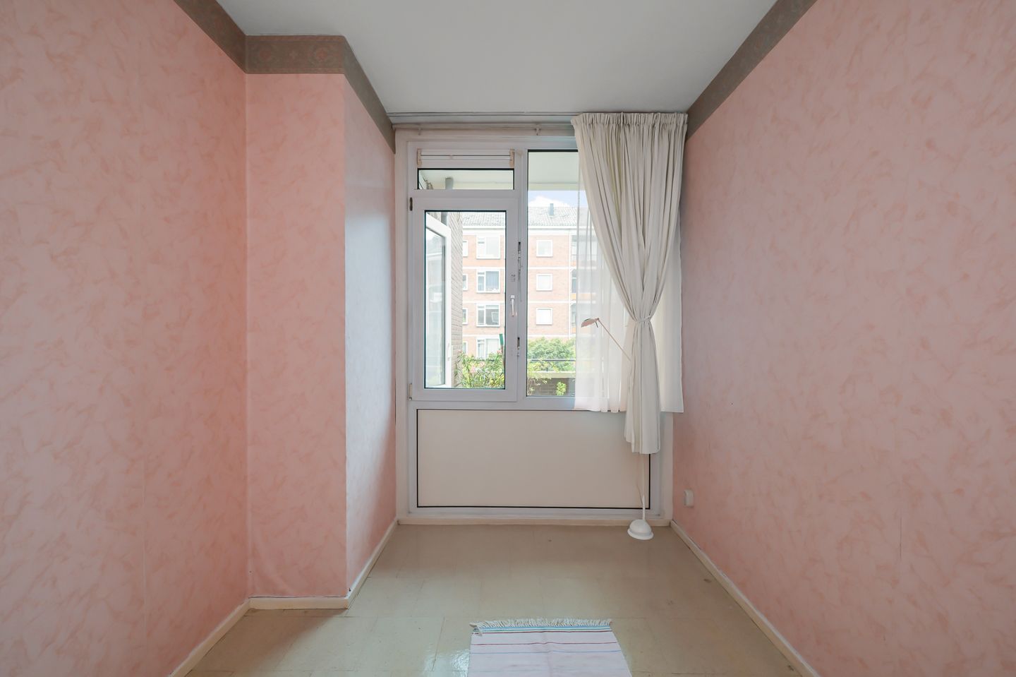 Photo 20 of Van Mourik Broekmanstraat 6-1