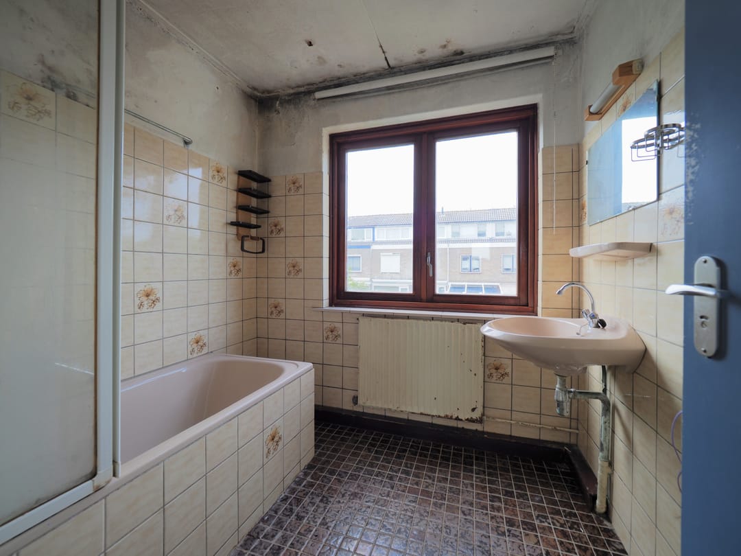 Photo 23 of Hans Memlingstraat 8