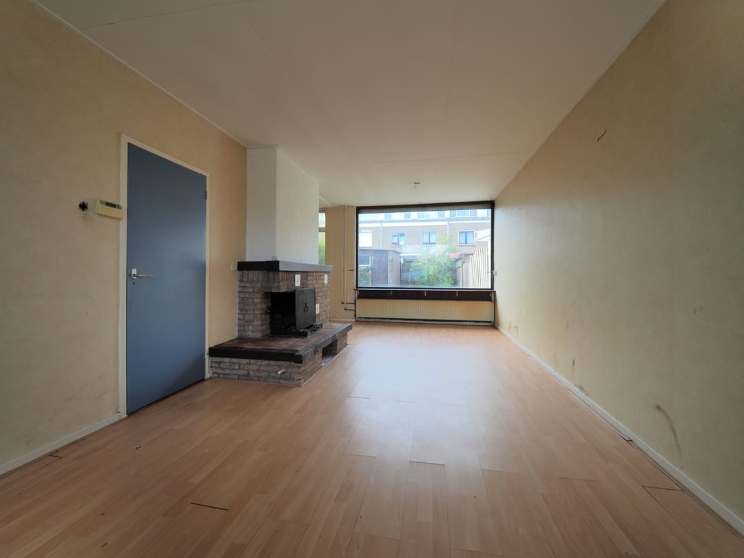 Photo 11 of Hans Memlingstraat 8