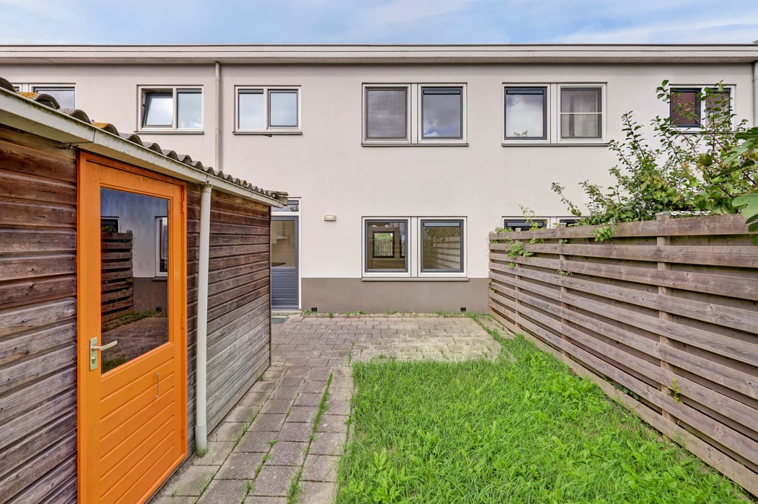 Photo 31 of Aardbeistraat 16