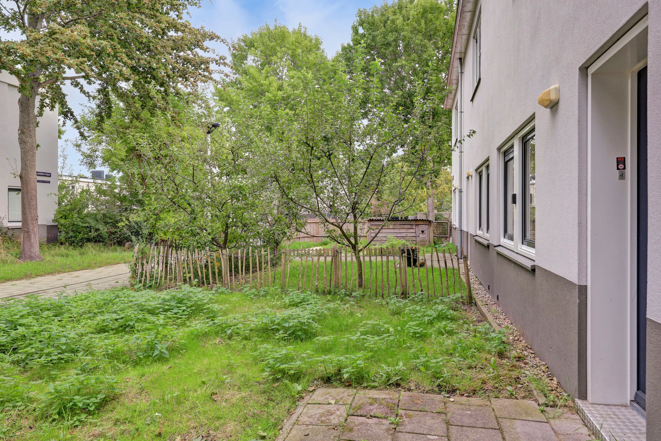 Photo 6 of Aardbeistraat 16