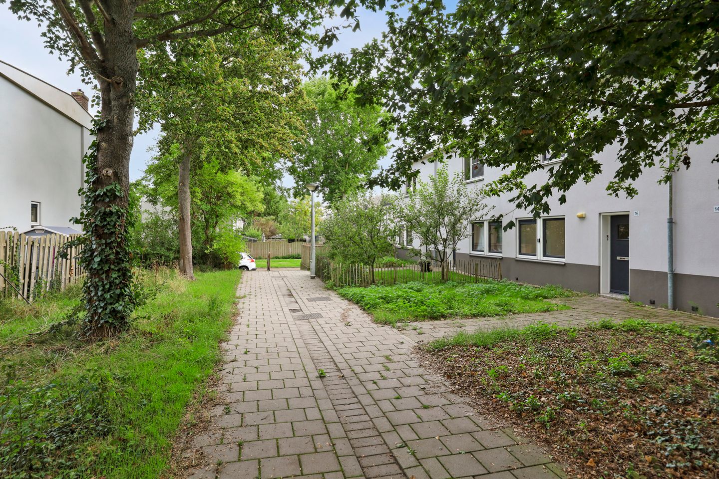 Photo 5 of Aardbeistraat 16