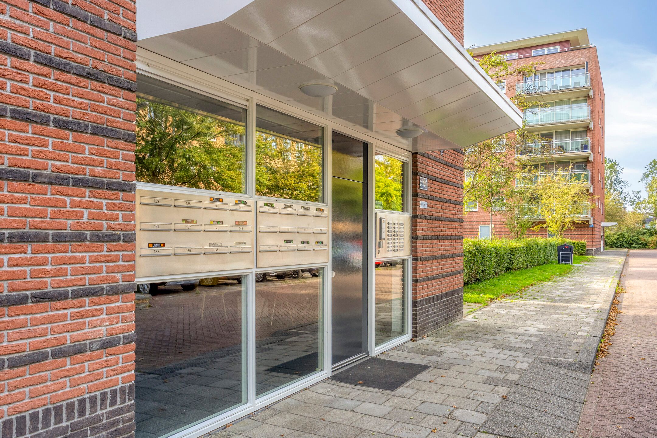 Photo 36 of Noorderkroonstraat 139