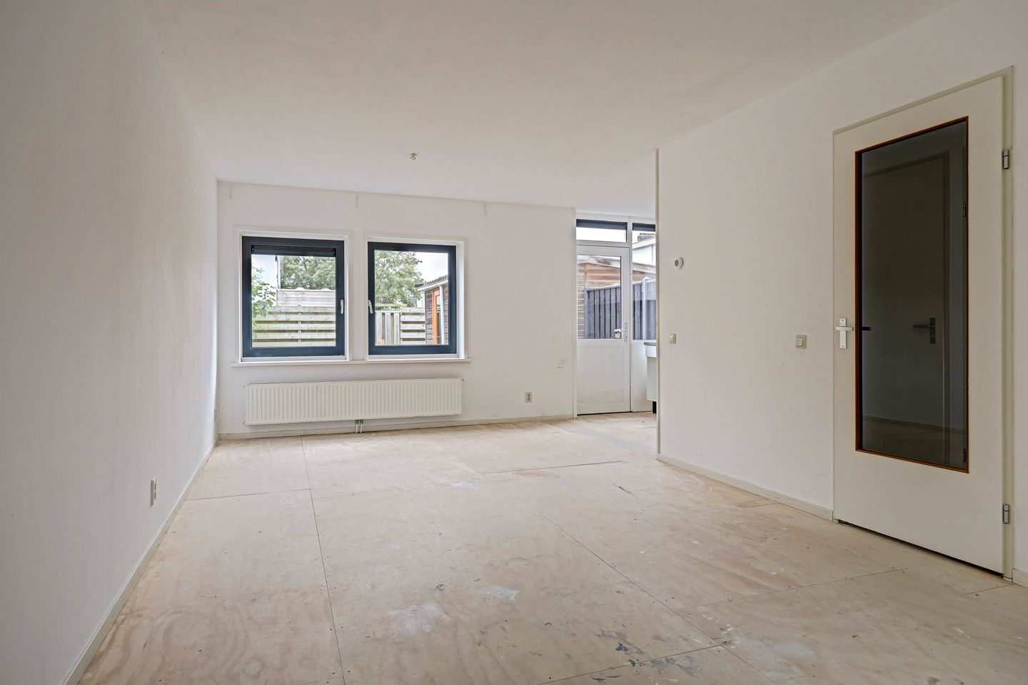 Photo 10 of Aardbeistraat 16