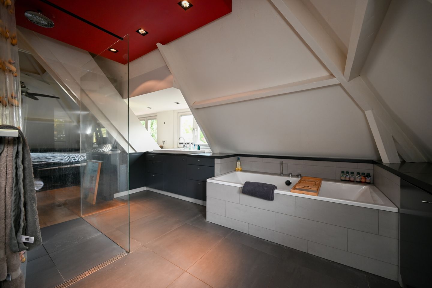 Photo 29 of Pieter de Hooghlaan 53