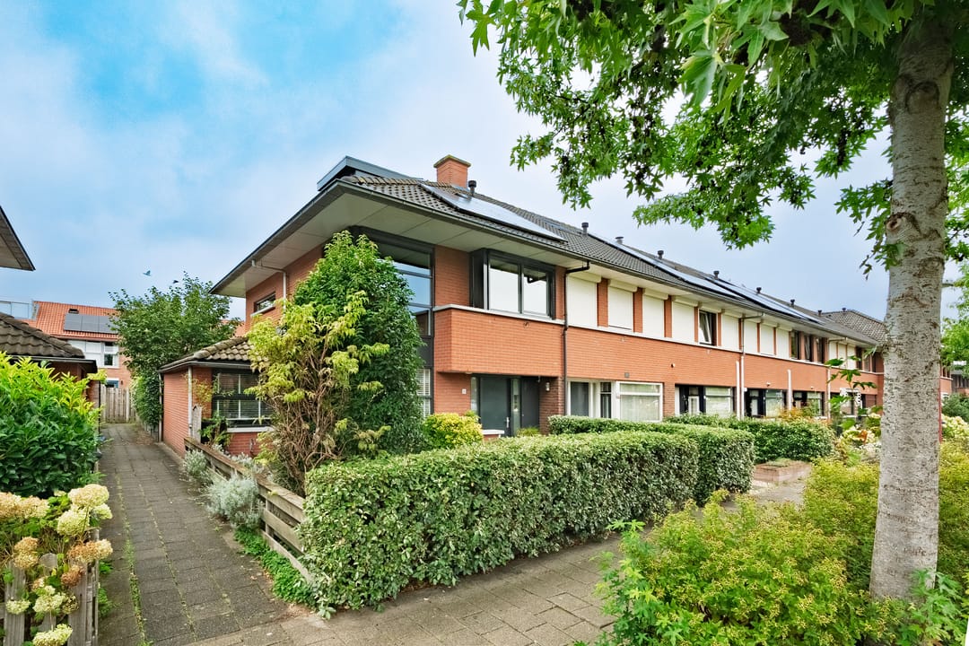 Foto 1 van Ferdinand Bolhage 28