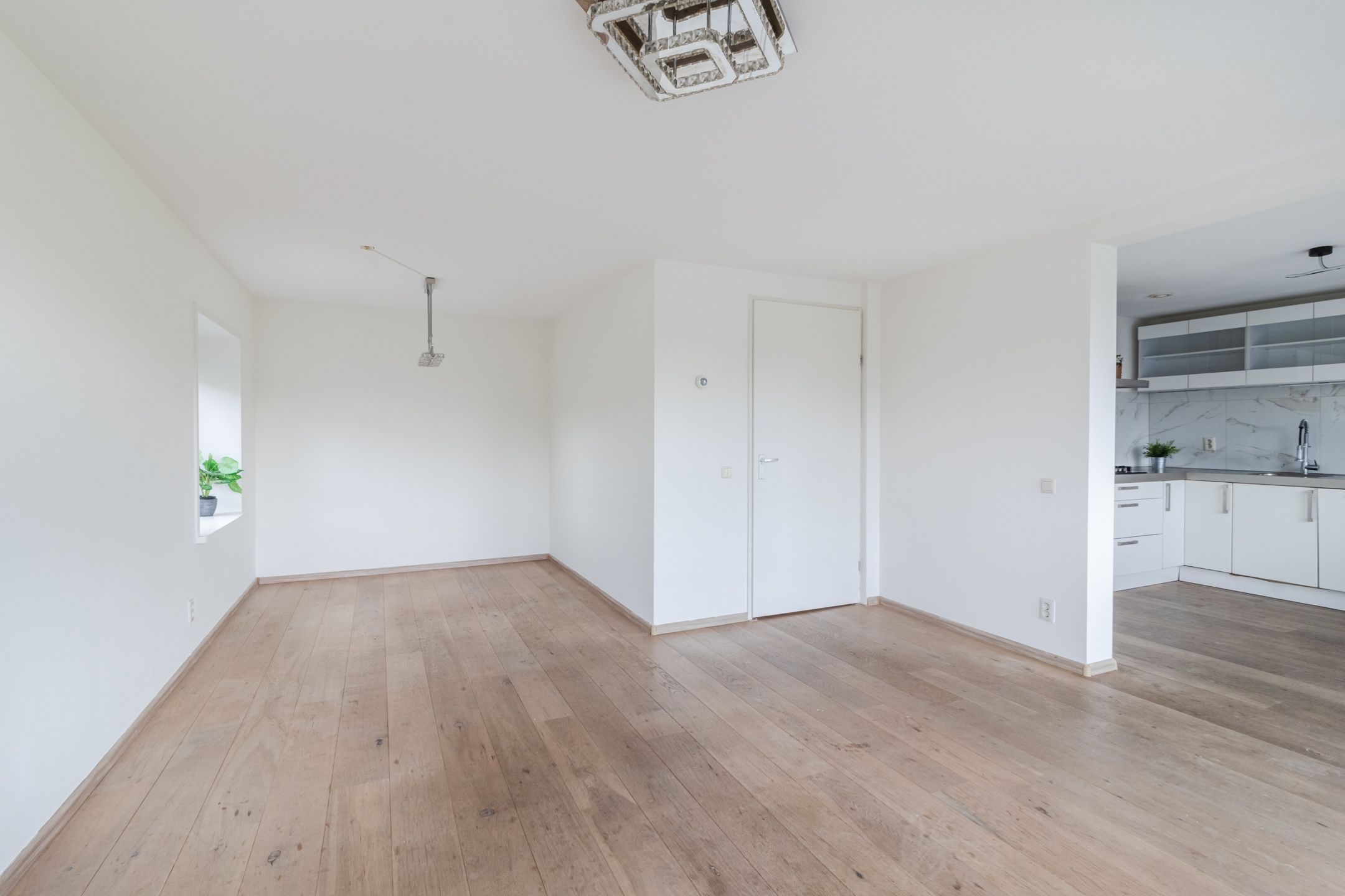 Photo 12 of Sperwerlaan 155