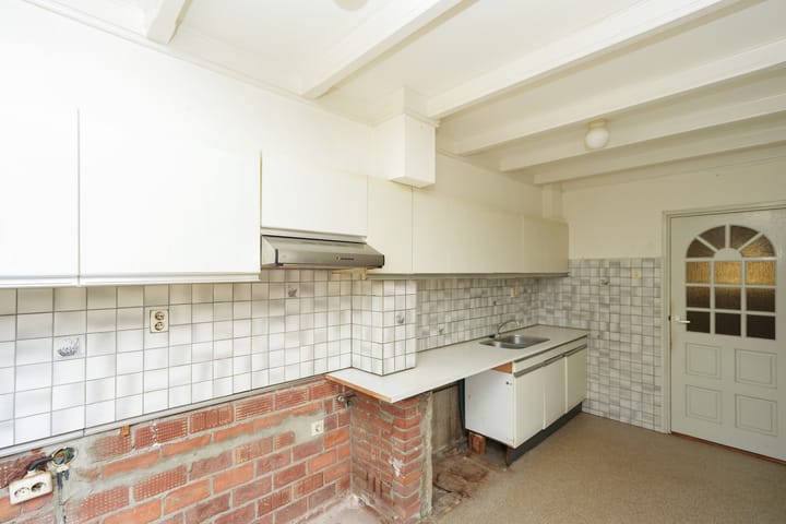 Tussenwoning te koop: Warmoesstraat 31, Oosterhout (Ge)