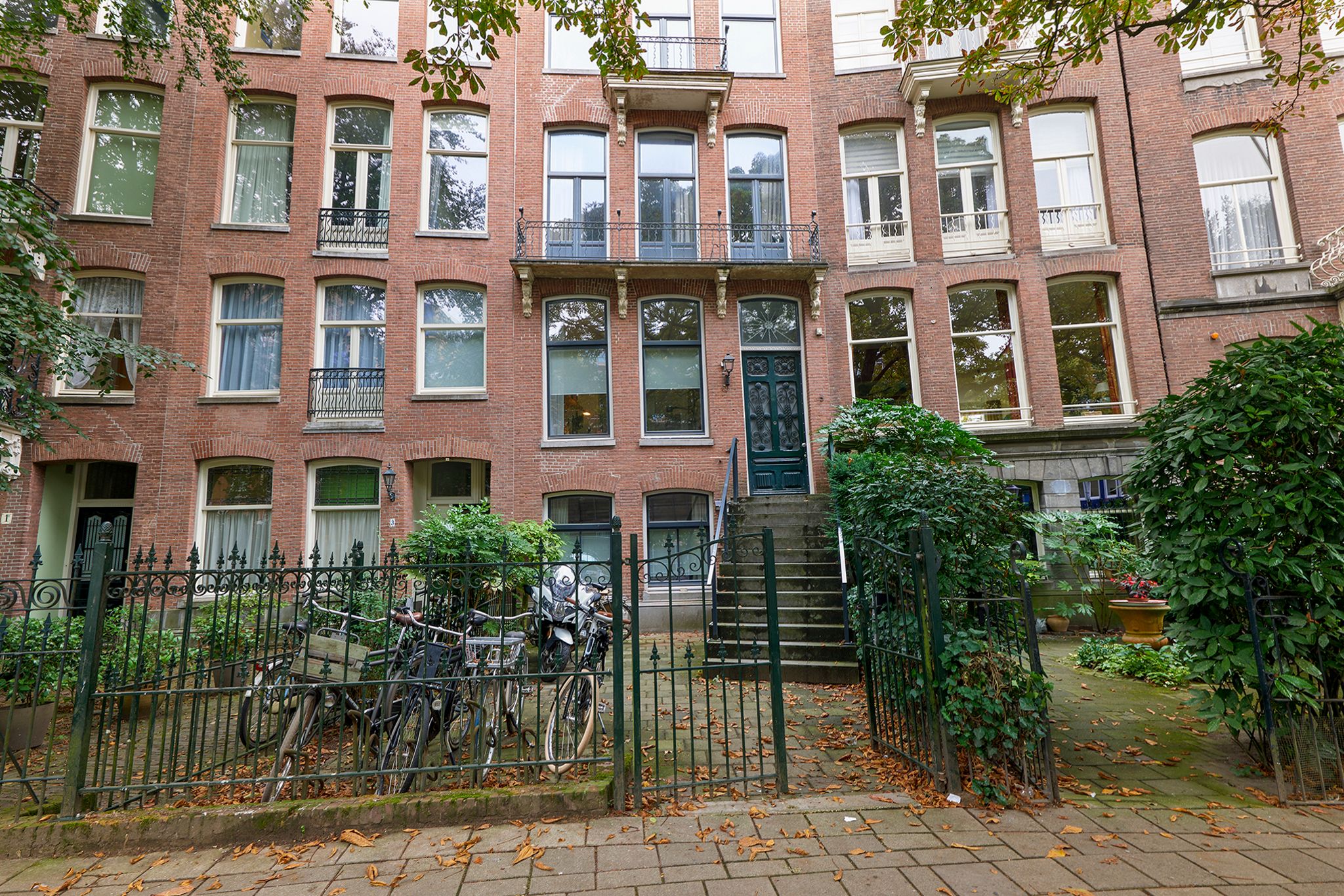 Photo 36 of Tesselschadestraat 5-C