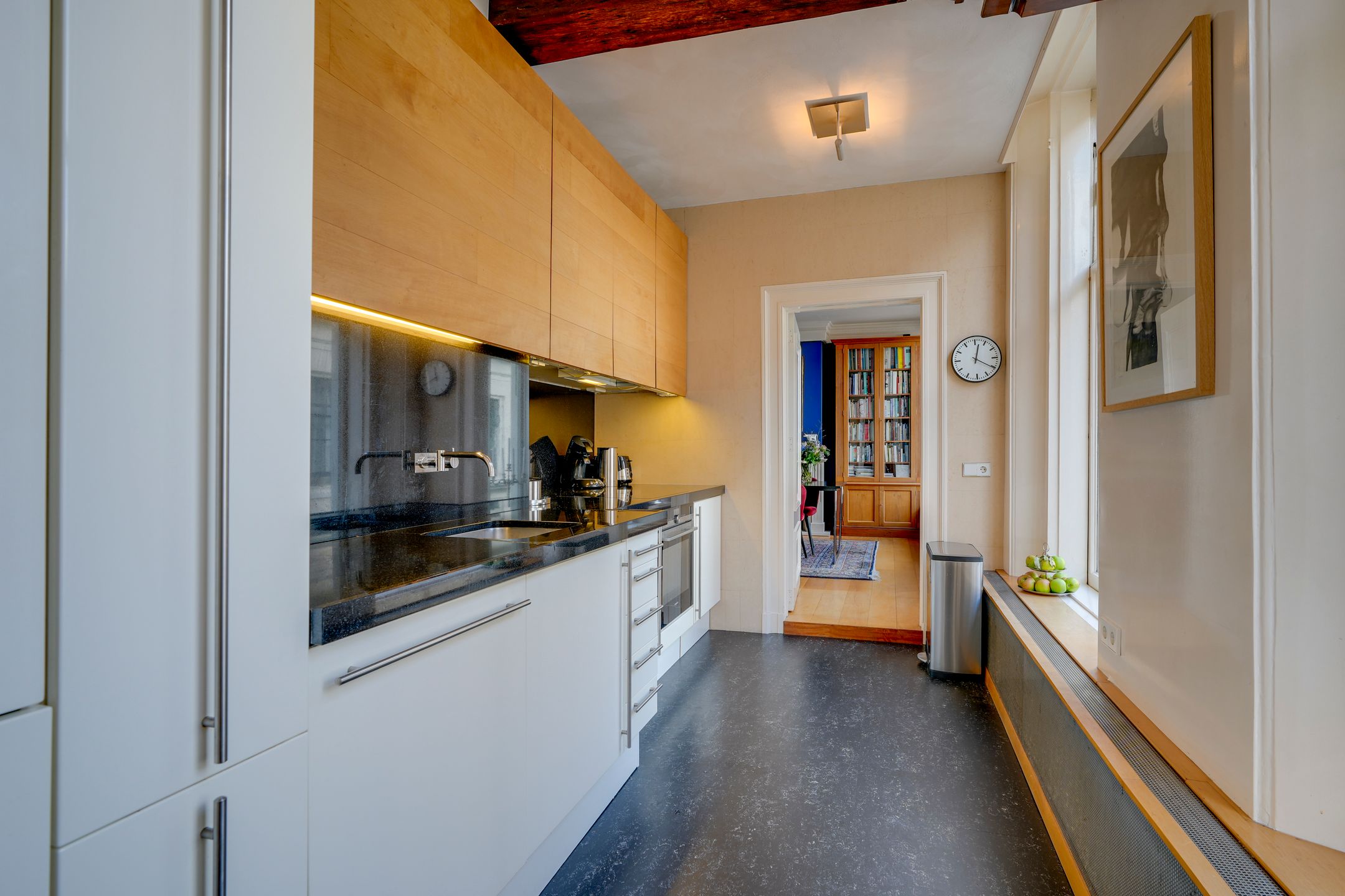 Photo 24 of Brigittenstraat 13