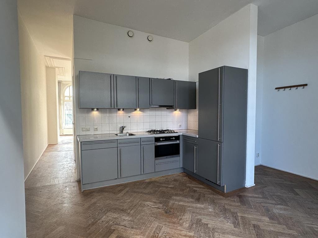 Photo 8 of Hoogstraat 30-B