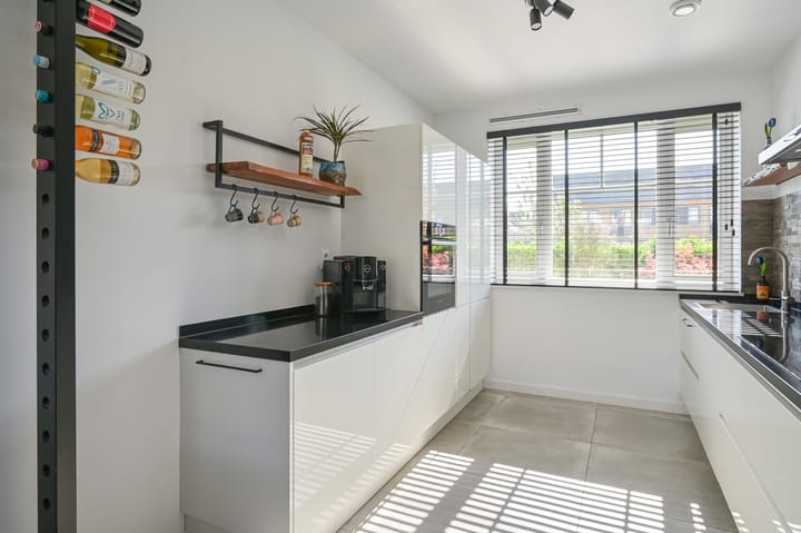 Tussenwoning te koop: Fazant 11, Uithoorn