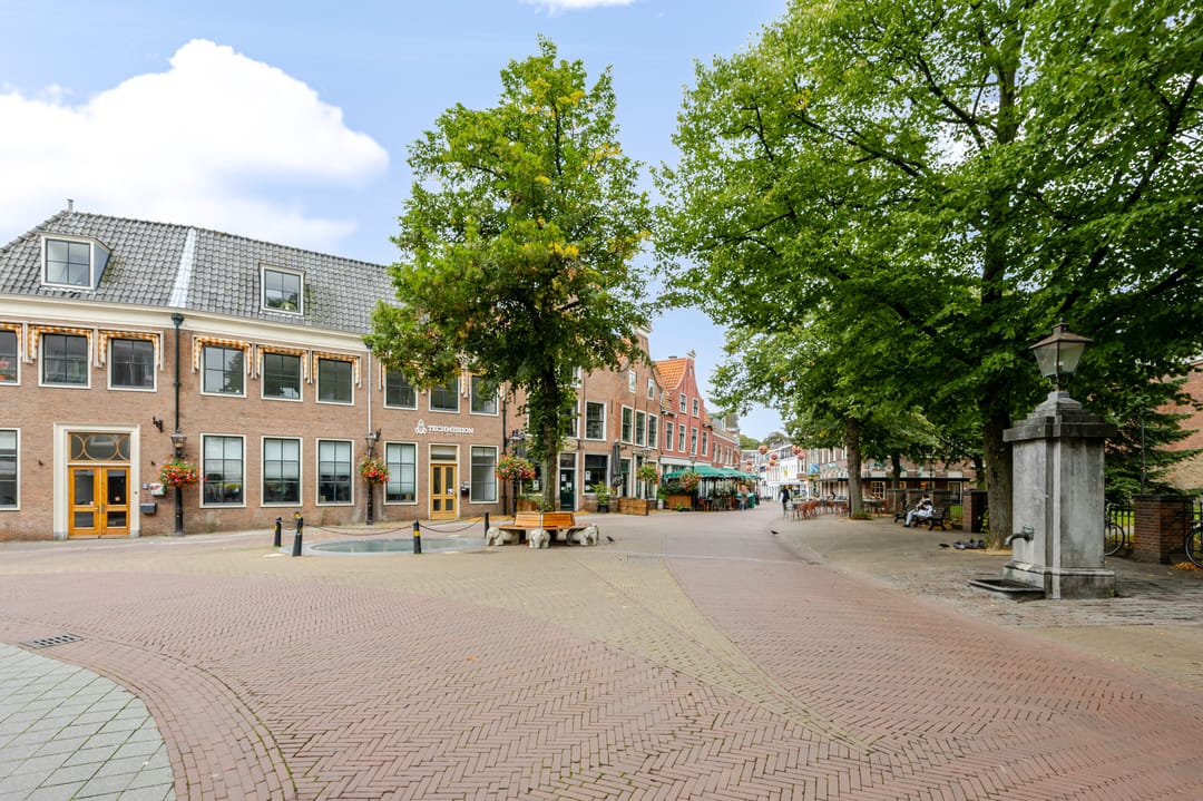 Photo 47 of Willemstraat 6