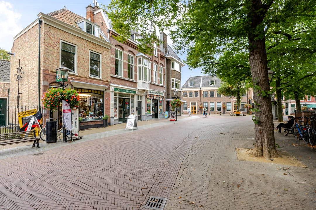 Photo 46 of Willemstraat 6