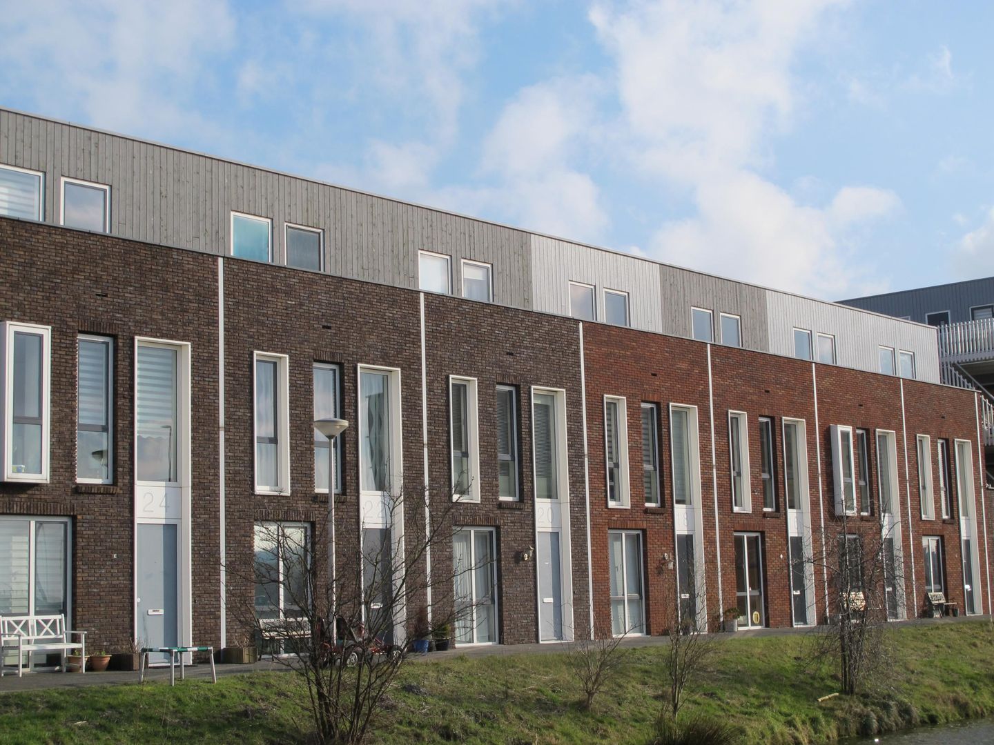 Foto 1 van Zuiddijk 16