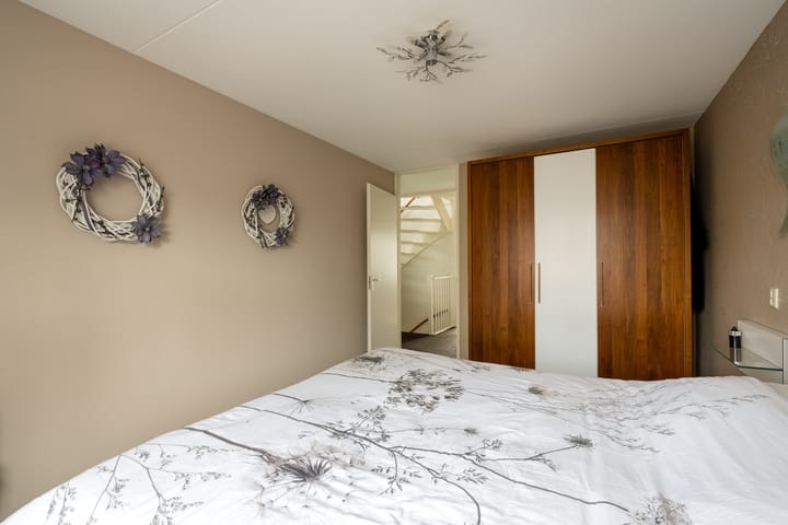 Hoekwoning te koop: Thorbeckelaan 105, Roosendaal