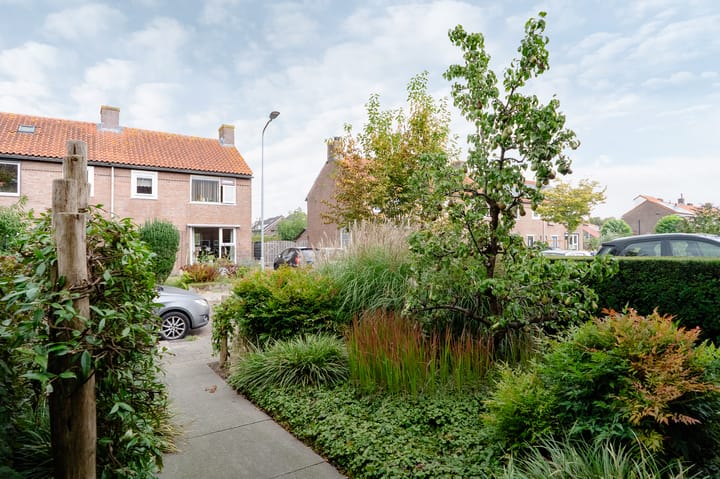 Tussenwoning te koop: Potgieterstraat 53, Barneveld