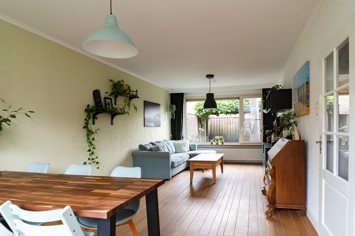 Tussenwoning te koop: Potgieterstraat 53, Barneveld