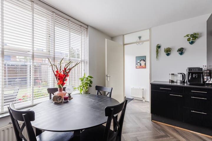 Tussenwoning te koop: Heemlaan 67, Heerhugowaard