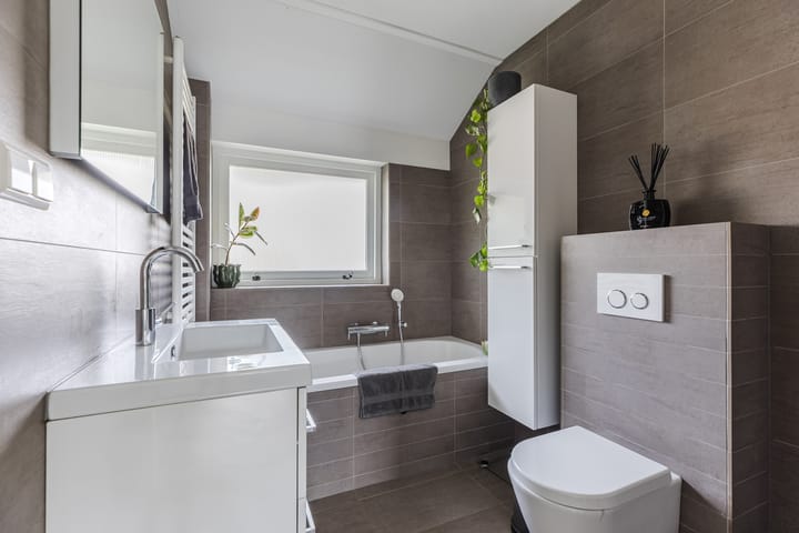 Tussenwoning te koop: Heemlaan 67, Heerhugowaard