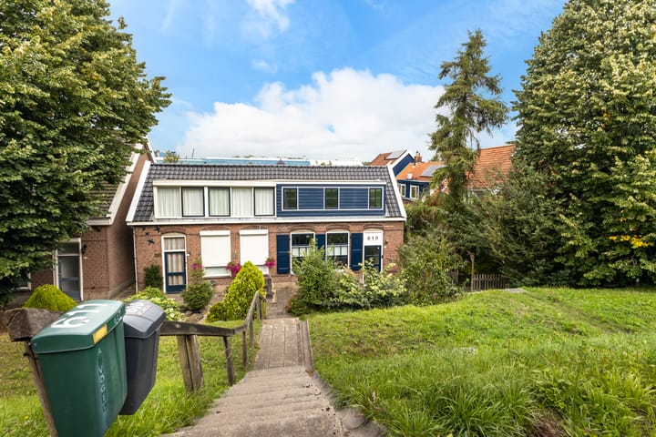 Twee-onder-één-kap te koop: Rivierdijk 610, Hardinxveld-Giessendam
