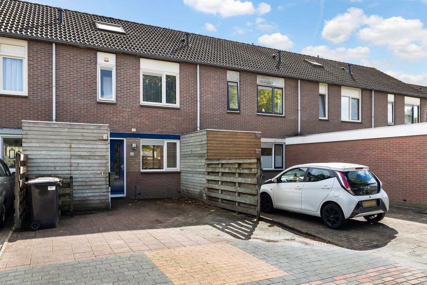 Photo 20 of Zwaluwenveld 99